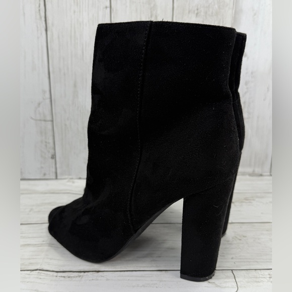 Wild Diva Morris Women's black Peep Toe Ankle Boots Chunky 7.5 Heels Bootie - Picture 13 of 15